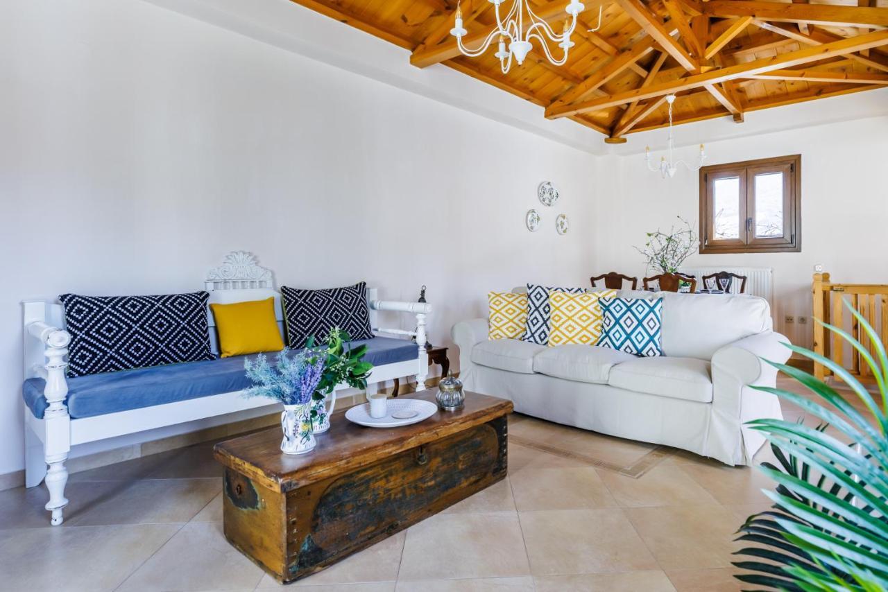 Petradi Town Apartment Skopelos Town